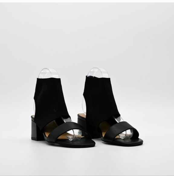 Nic & Zoe Black Sandal - Picture 6 of 8